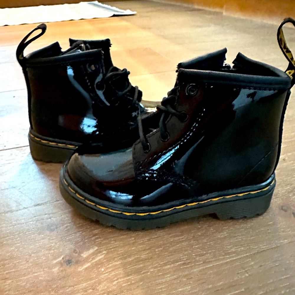 Dr marten patent boots basically like new